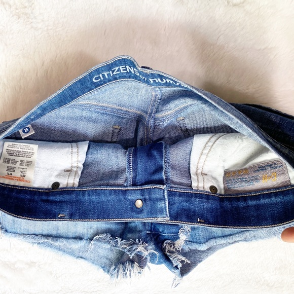 Citizens of Humanity Cutoff Denim Shorts - Picture 7 of 8